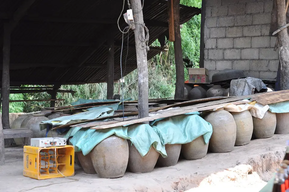 Whisky Village (Ban Xang Hai)