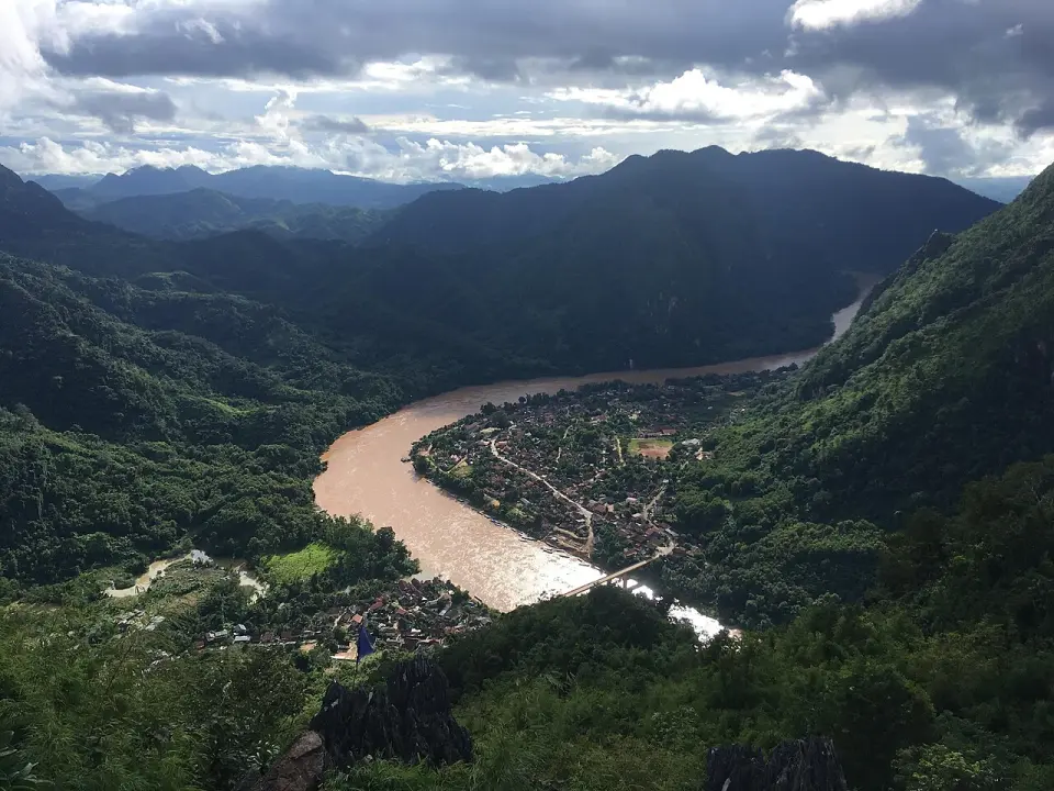 Nong Khiaw Viewpoint (Pha Daeng)