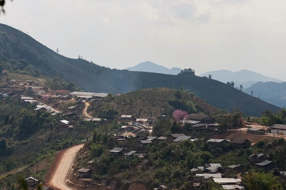 The hills above Phongsaly town