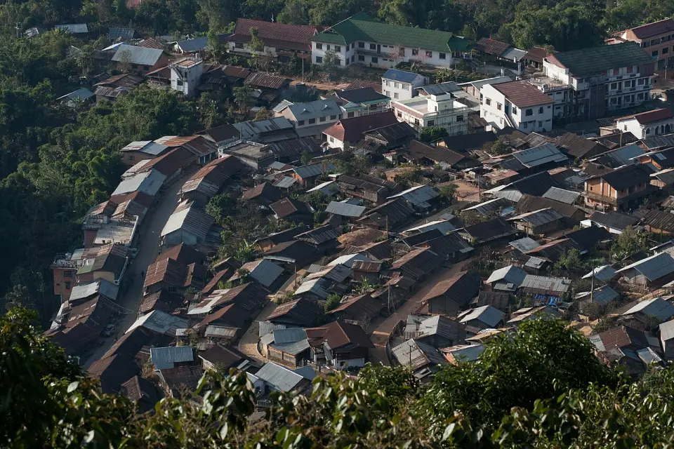 Phongsaly old town