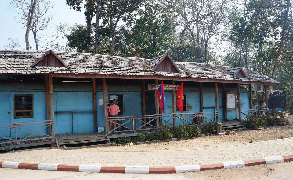 The Laos-Cambodia border crossing south of Si Phan Don