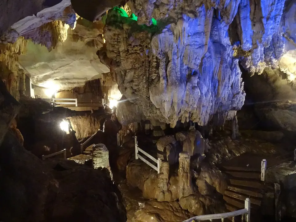 Tham Chang cave