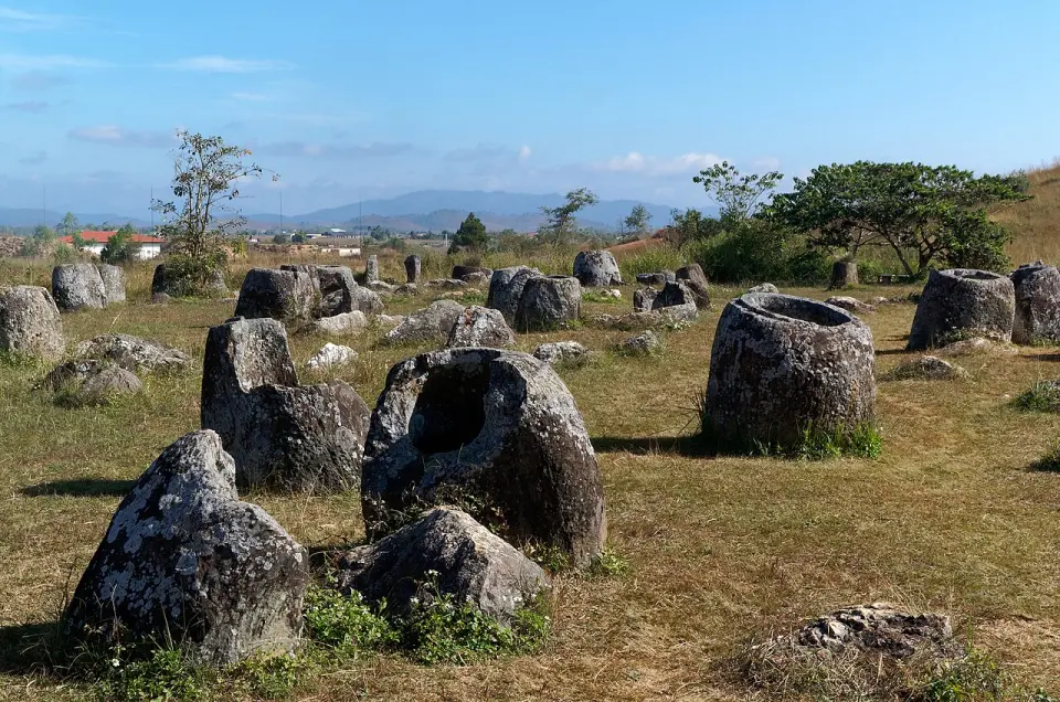 Plain of Jars: Site 1